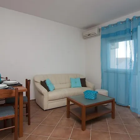 Apartament Kennedy Blue Peroj